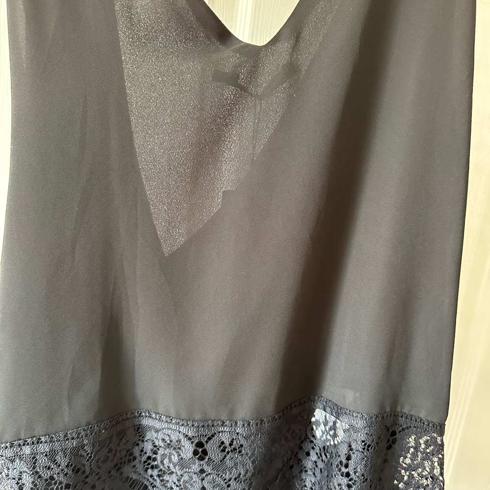 Dresses size L shorts size 12 - Picture 9 of 16